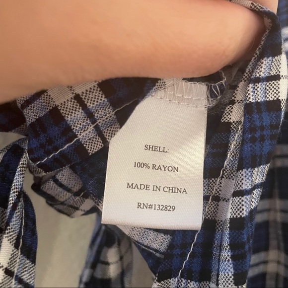 SuperDown plaid Front Knot Crop Top S - Picture 9 of 9